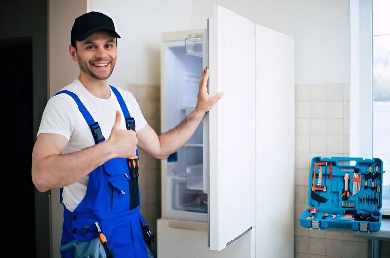 Refrigerator repair in Country Club